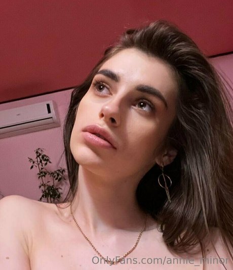 judy mi model naked pictures