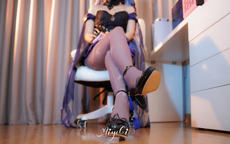 Misaki Suzuki star pornographic images