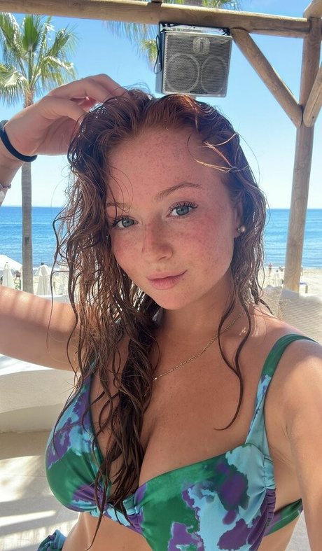 Ilonaaln model nice picture