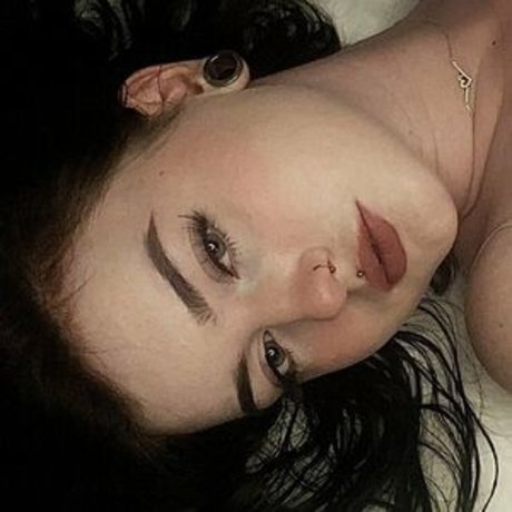 Bl4ke420 beautiful model pictures