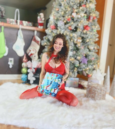 maddymay69 model sexy picture