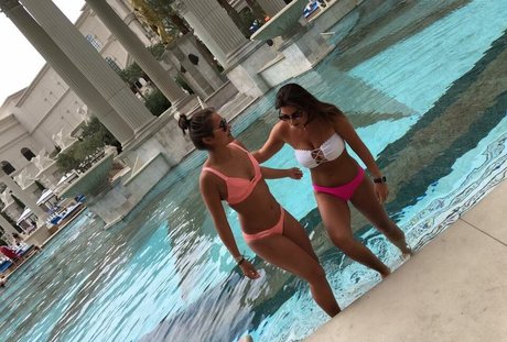 Cassidy Daiagi adult model photos