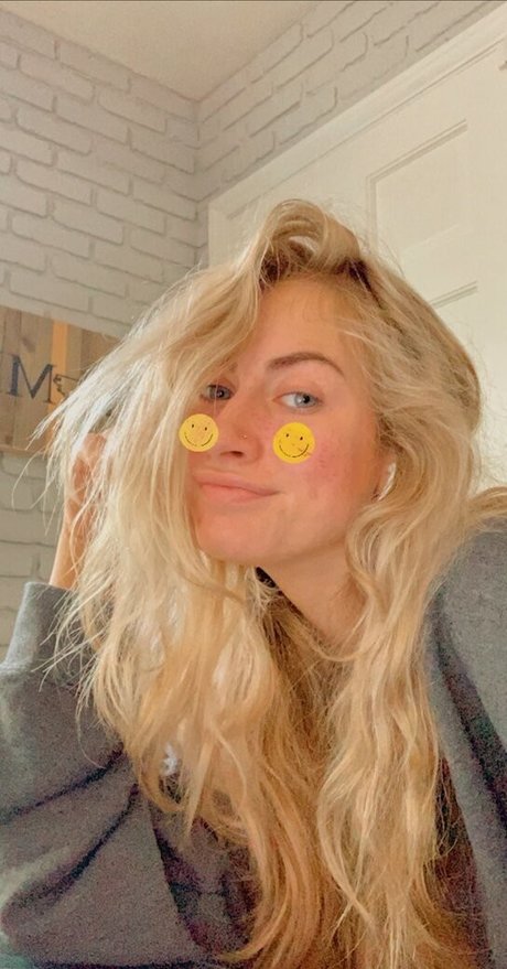 Sarah Kate Stricker star pornographic pics