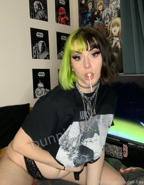 bunni free hot actress gallery