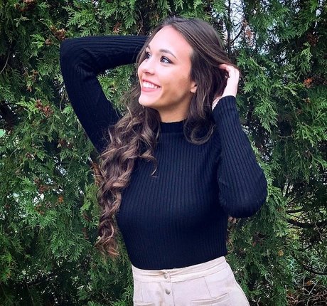 Ally Dowd star hot photo