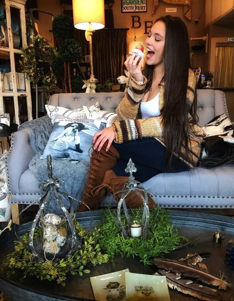 Ally Dowd nice pornstar images