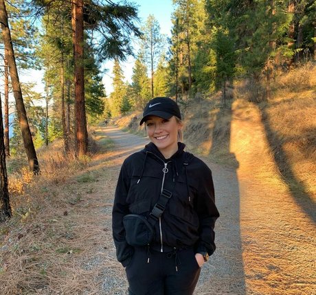 Olivia RumIey pornstar adult image