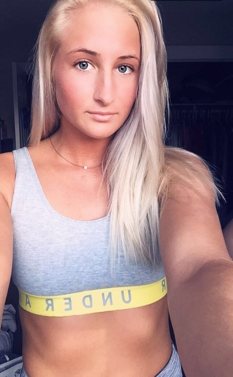 Sarah Shubert hd model galleries