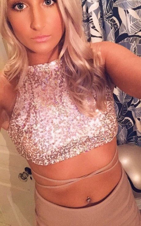 Sarah Shubert pornstar hd photo