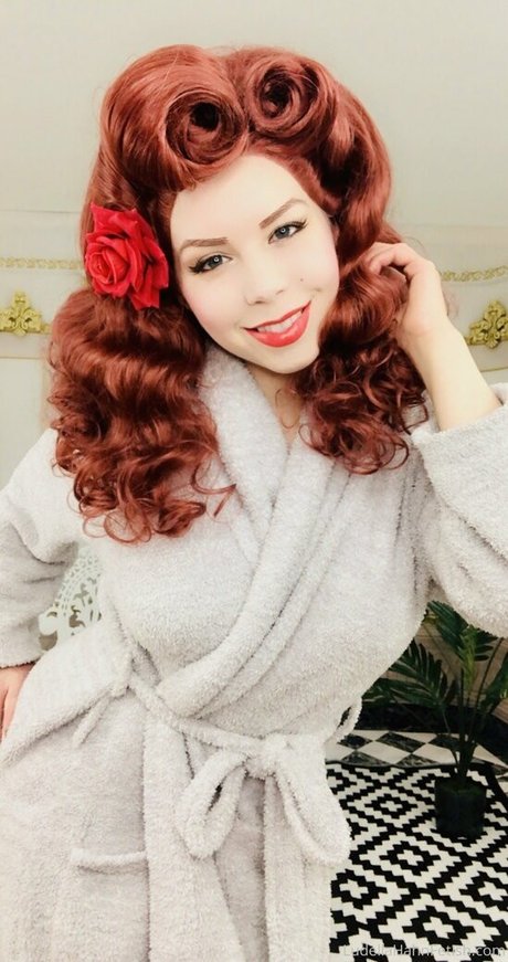 ludellahahn star top photos