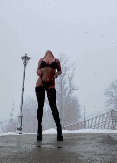 mindiyarova11 model porn pic