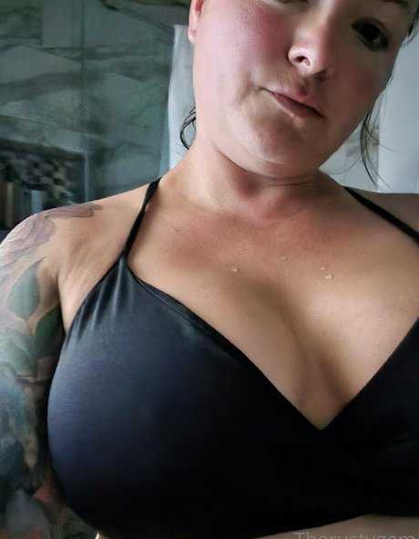 TheRustyGem hot star galleries