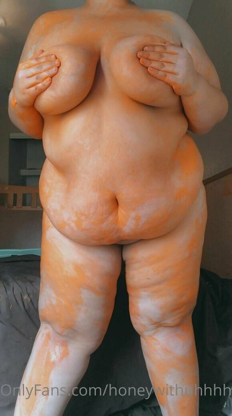 honeywithuhtummy xxx model img