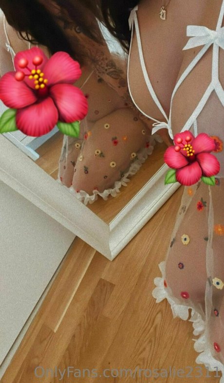 rosalie2311 pornstar pretty pictures