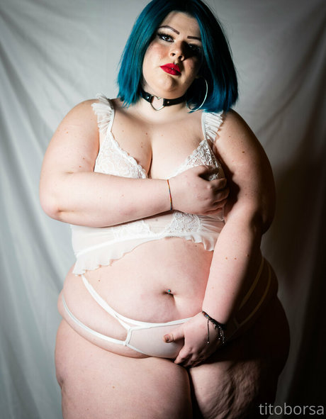 titoborsa free nudes model images