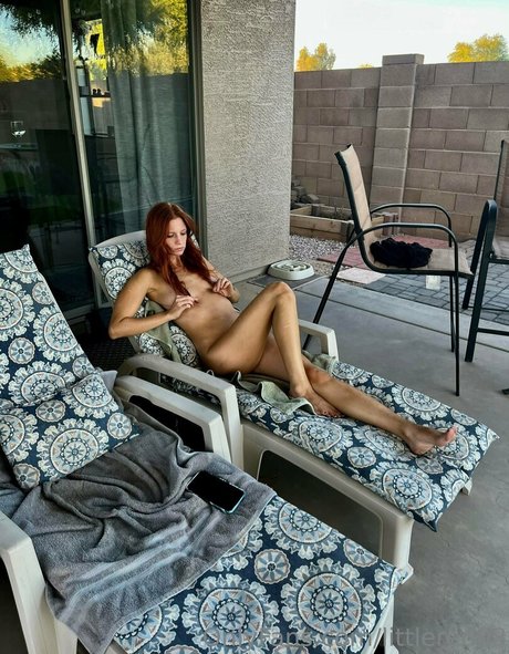 littlered08 model pretty pics