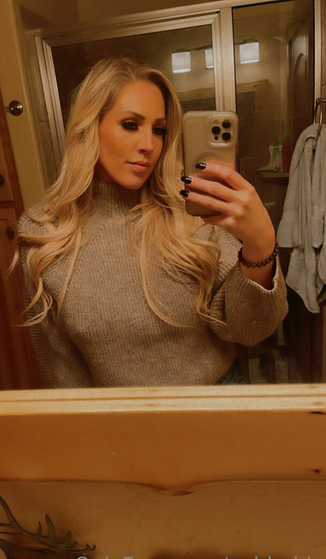 valdodds porn actress pic