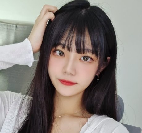 chodan_ sexy model photo