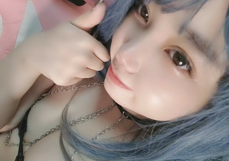 Mizaki Levi pornstar free gallery