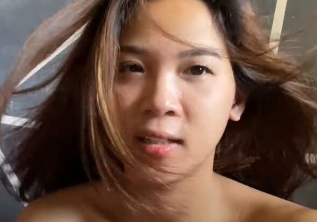 Carizassy Vlogs model high quality image