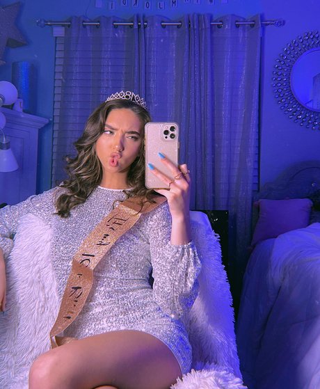 Iamjordi model beautiful img