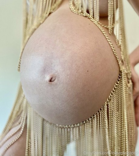 cutepreggo89 free star galleries