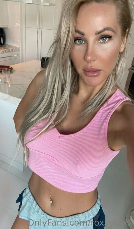 roxyyfoxx nudes star archive