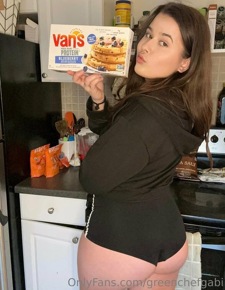 greenchefgabi model free photos