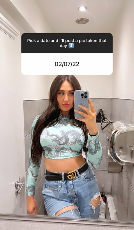 Taylor Ryan star high quality images