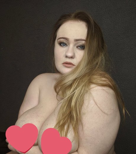 ashtonivey Profile pic