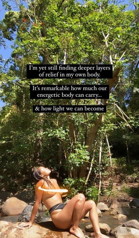 Hannah Wang star adult image