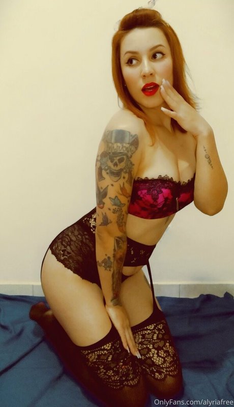 alyriafree star free photos