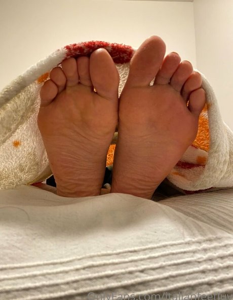 italianfeetluv star hd pic