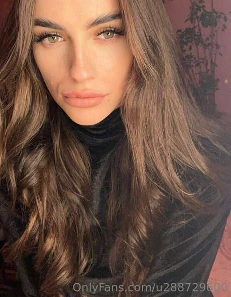 annie minor pornstar pretty galleries