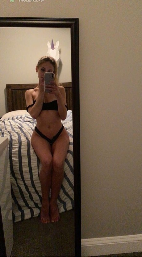 Tarah Kayne pornographic star images