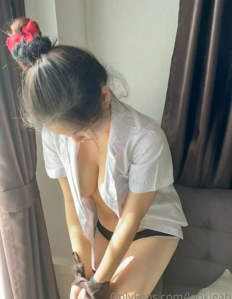 Lookjeab erotic model archive