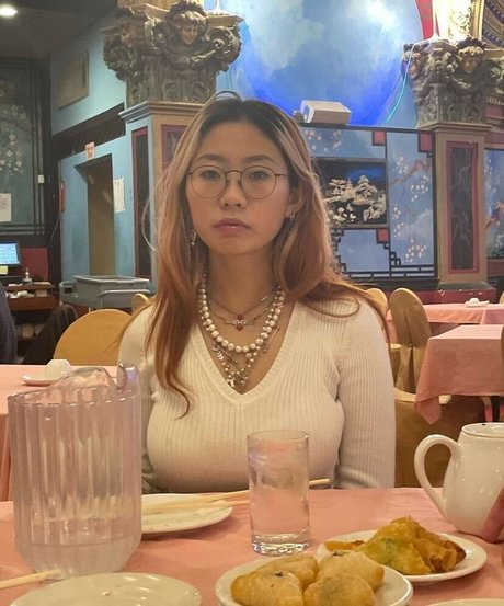 hollyliangg pornstar pretty photos