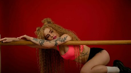 yanafoxy free porn actress pics