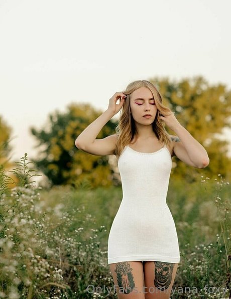 yanafoxy free Profile pic