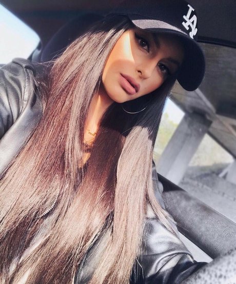 Sarah Sunita model nice gallery