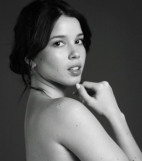 Melanie Dell Olmo perfect star img