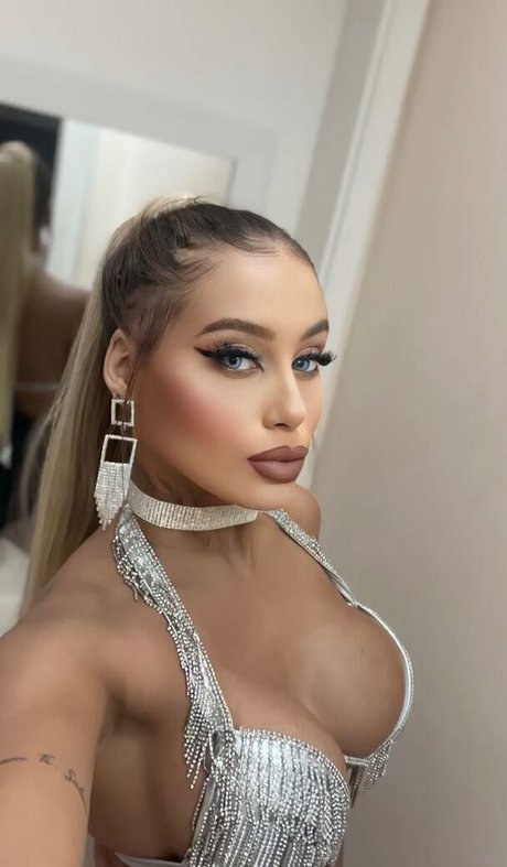 Ca Foshecato actress images