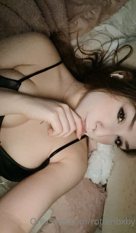 rottenbxby nudes pornstar images
