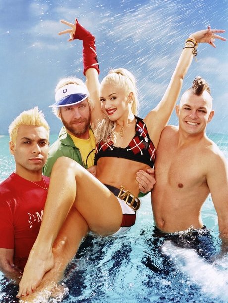 Gwen Stefani exclusive star archive