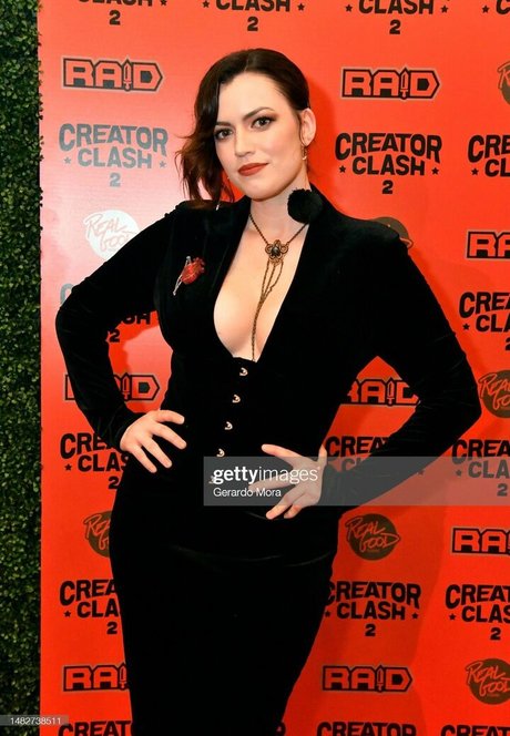 RipMika pornstar xxx pics