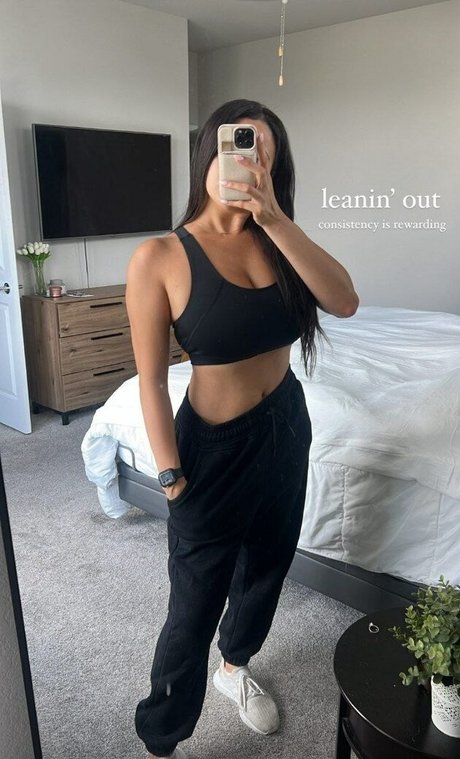 Bienbelle erotic actress gallery