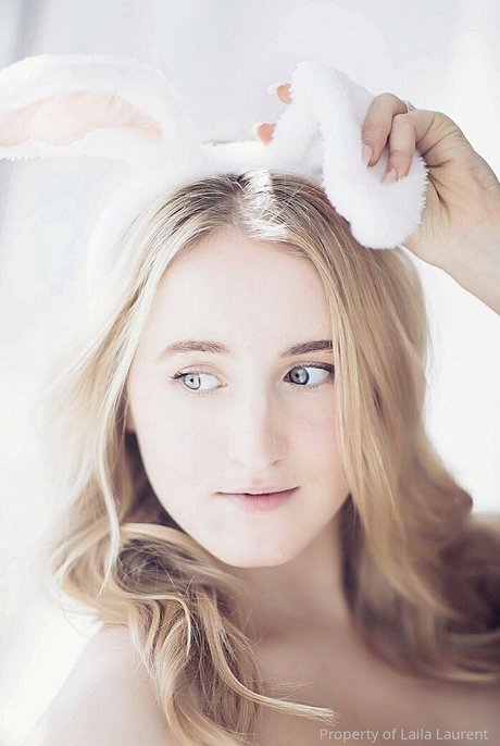 Laila Laurent model hot img