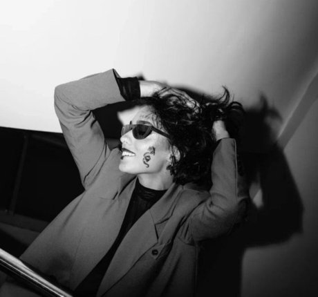 Ella Flare model best img