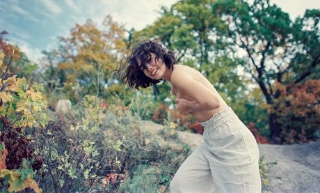 Ella Flare sex model pic