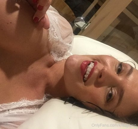 Krissy Lynn sexy actress img